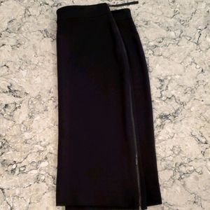 AT black pencil skirt with zipper detail